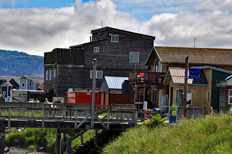 shops on the spit